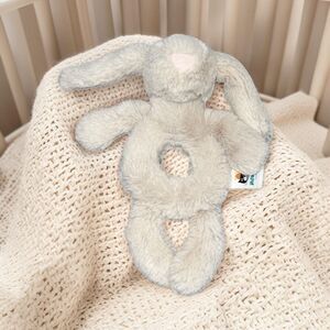 JELLY CAT Bashful Tan Bunny Rabbit Ring Rattle 6” P64